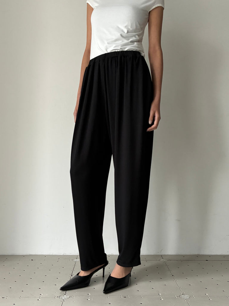 Collagen Sarouel Pants BLACK