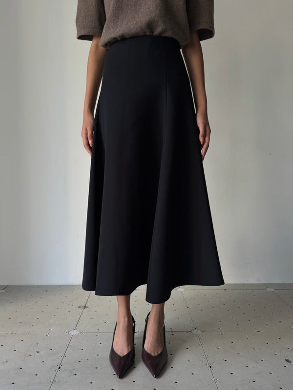 LA JUPE TRIANGLE BLACK