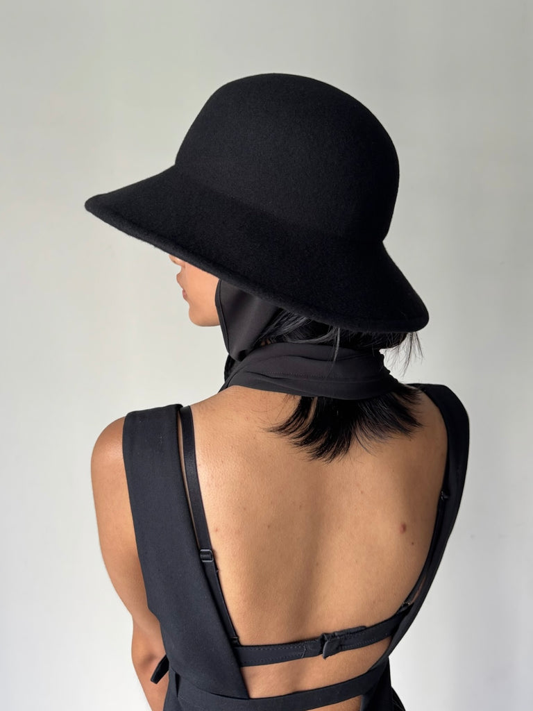HATS WITH CREPE SCARVES BLACK