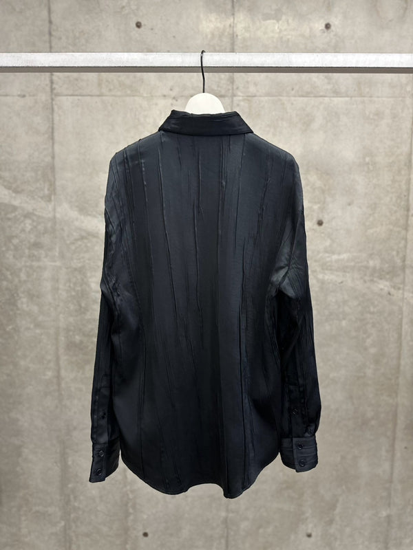 【326CCH135PL0280】CRINKLED SATIN OVERSIZED SHIRT BLACK