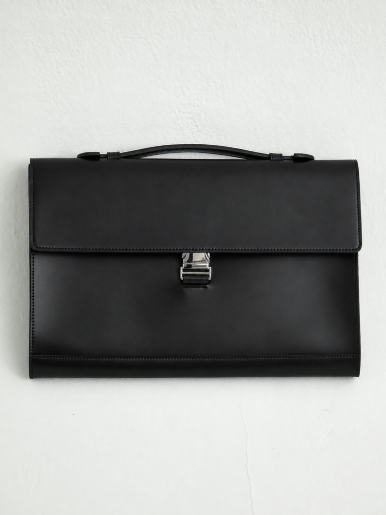 【S26AW35BG】BRIEFCASE BLACK