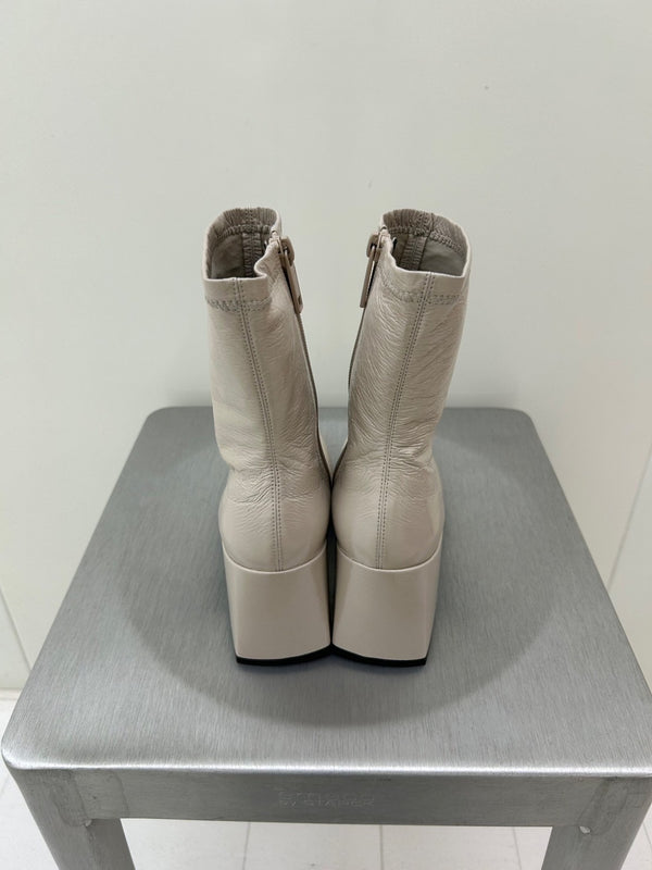 REEDITION VINYL ANKLE BOOTS WHITE