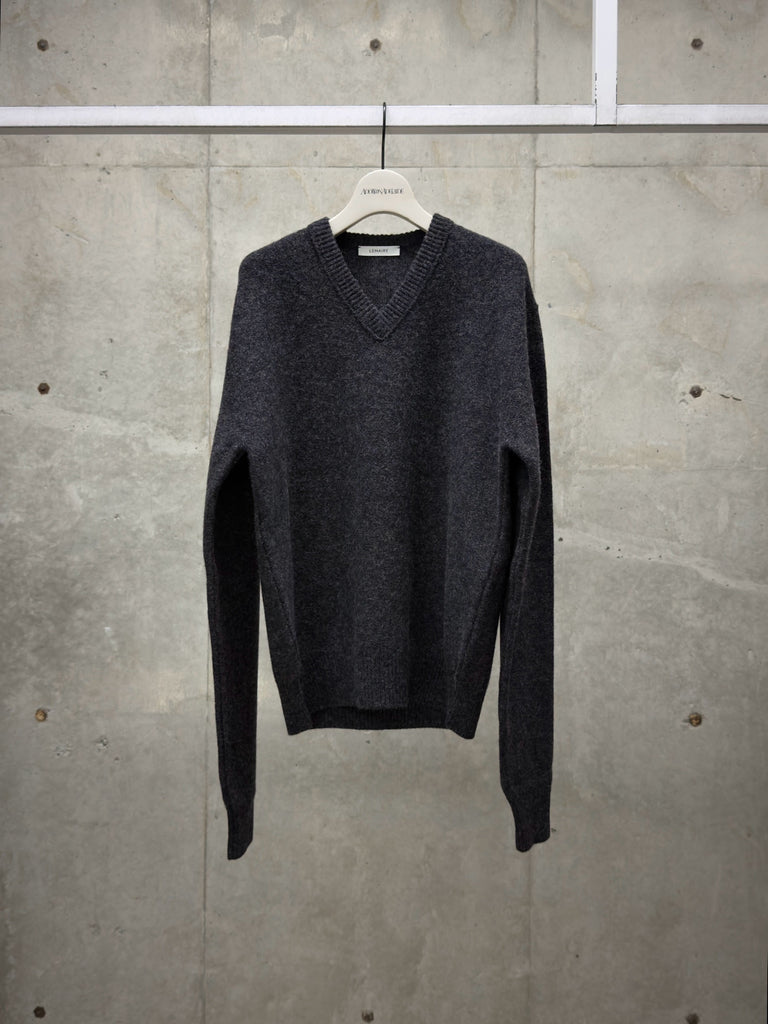 【V-NECK SWEATER】V-NECK SWEATER CHARCOAL