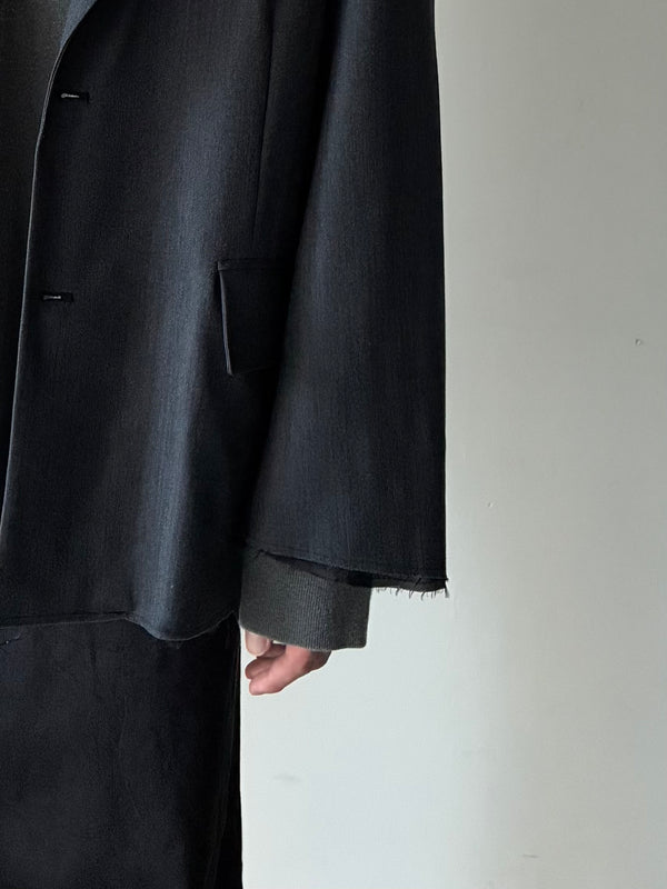 ISSUETHINGS x ADDITION ADELAIDE EXCLUSIVE JACKET GREY