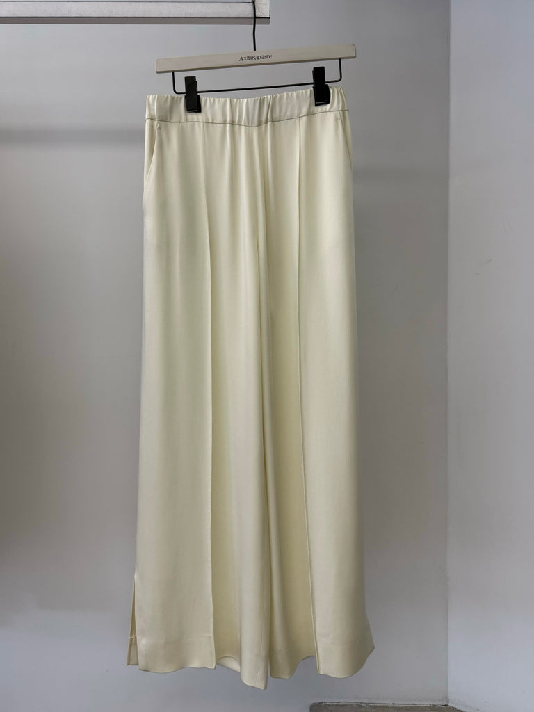 【J02KA0181J76018】TROUSER 05 AW 30 FIT 2 IVORY