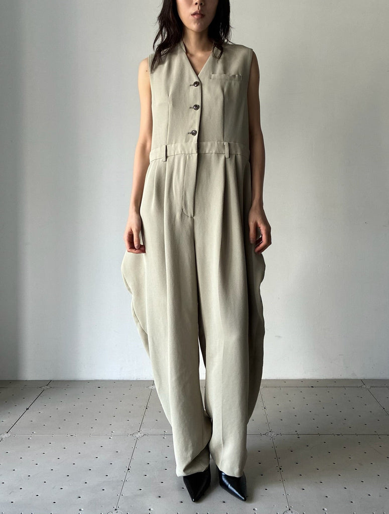 【033-026-WD31】JUMPSUIT BEIGE