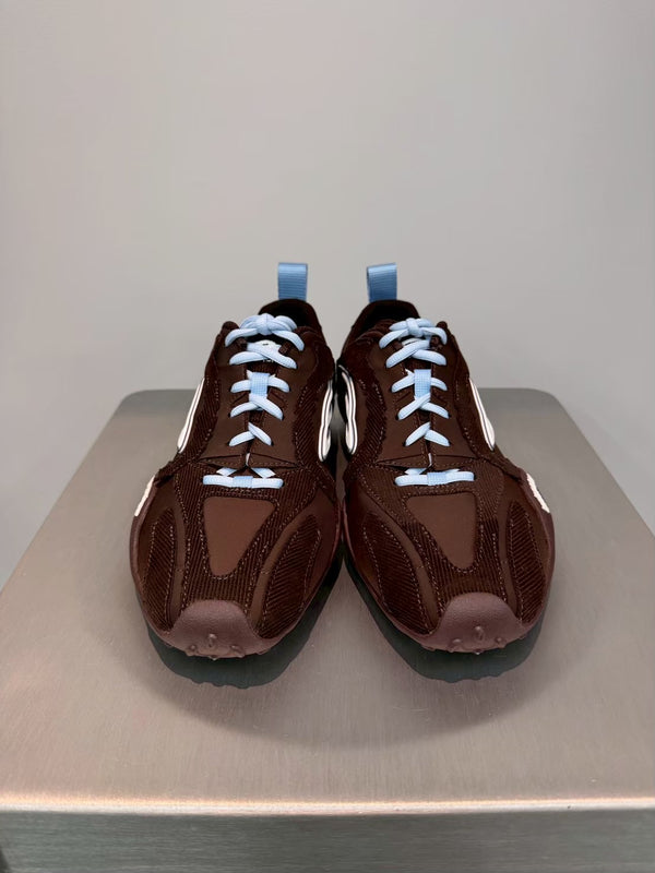 【853508-WMNDI】MONDAY ULTRA BROWN