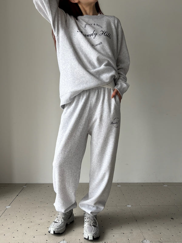 BEVERLY SCRIPT SOFT CREWNECK GREY
