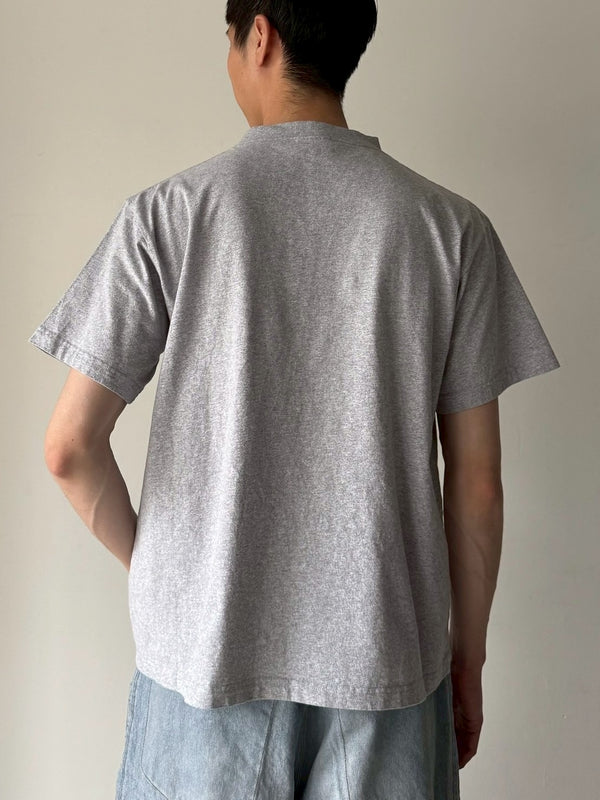 Standard T-Shirt GREY