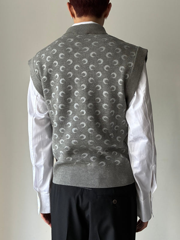 MOON JACQUARD KNIT V-NECK VEST GREY