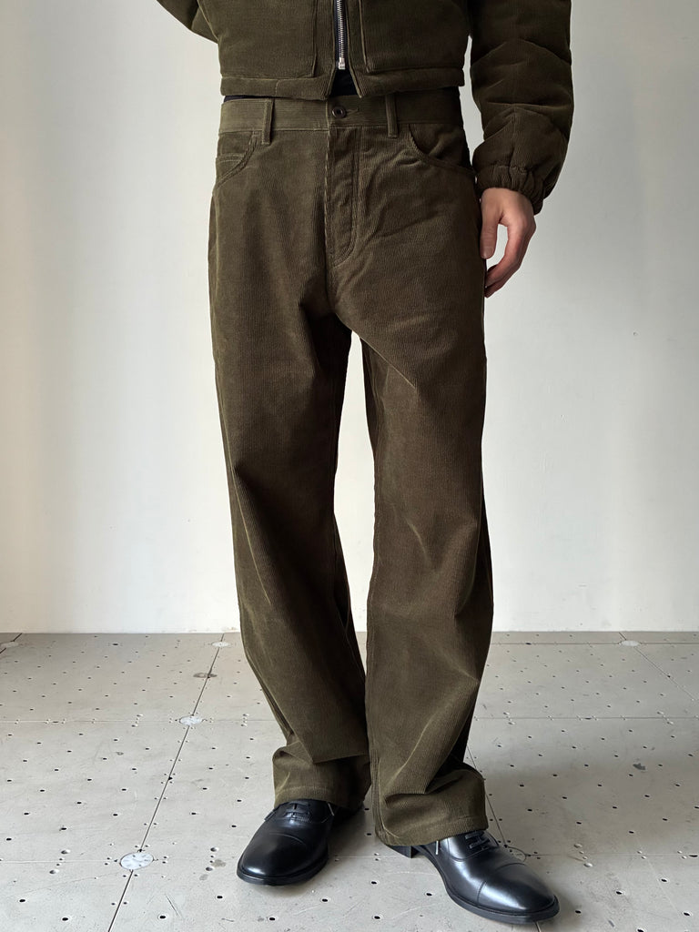 TAILORED CORDUROY PANTS IN COTTON KHAKI