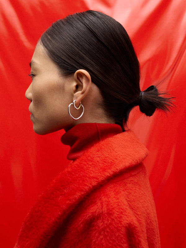 SHIELD-SHAPED HOOPS SILVER