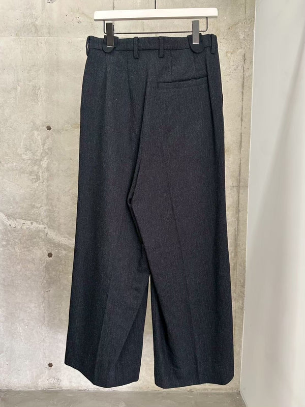 INITIAL WIDE TROUSERS GREY