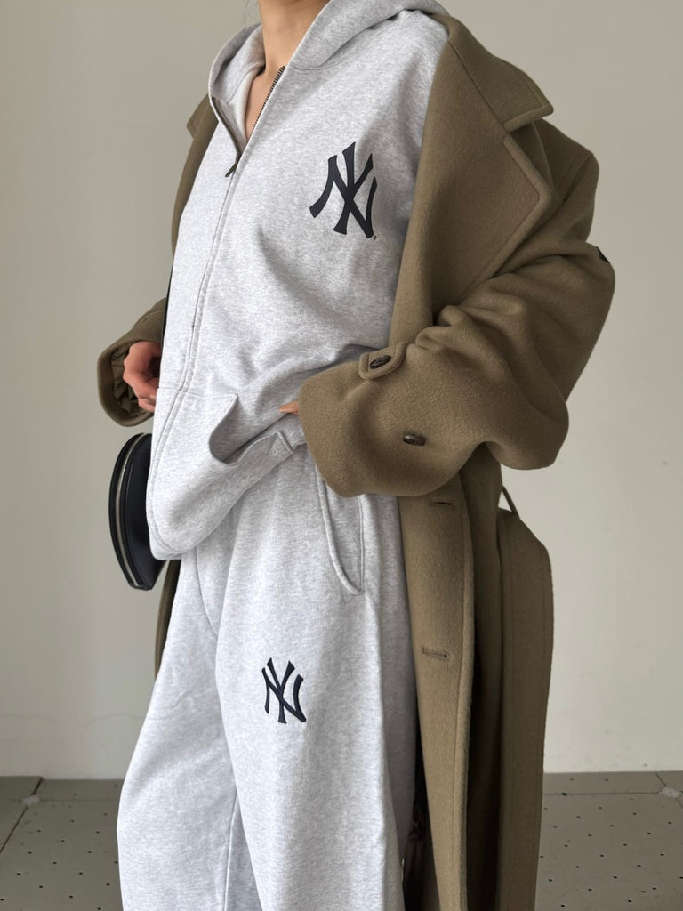 YANKEES SERIF ZIP HOODIE GREY