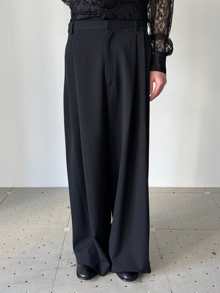 GA GABARDINE DOUBLE PLEAT WIDE LEG TROUSERS BLACK