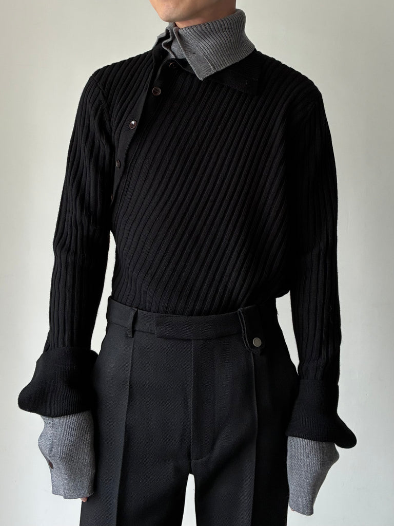 【AW26 KN 001 A】ASYMETRICAL TURTLE NECK BLACK