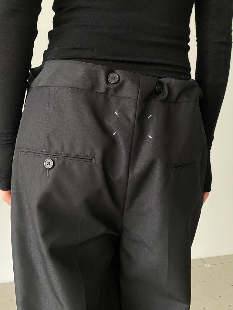 PANTS BLACK