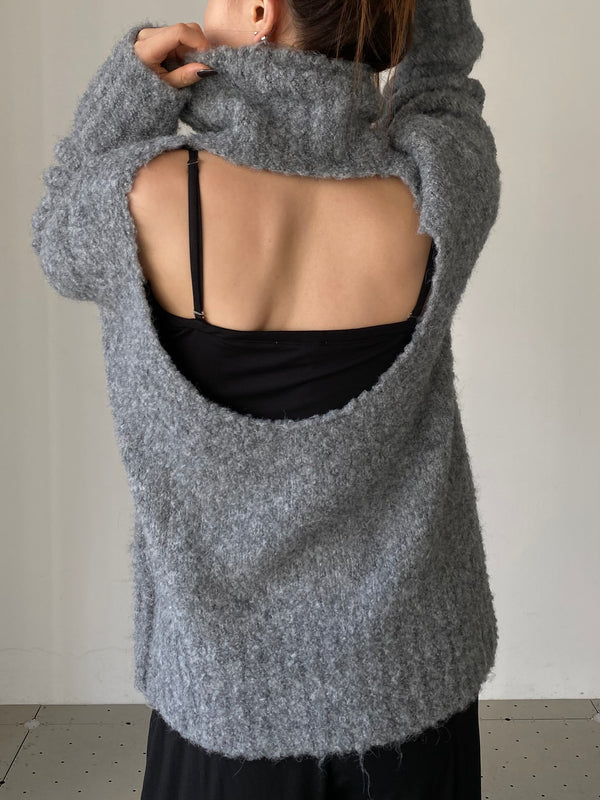 OPEN BACK TRUTLE KNIT GREY