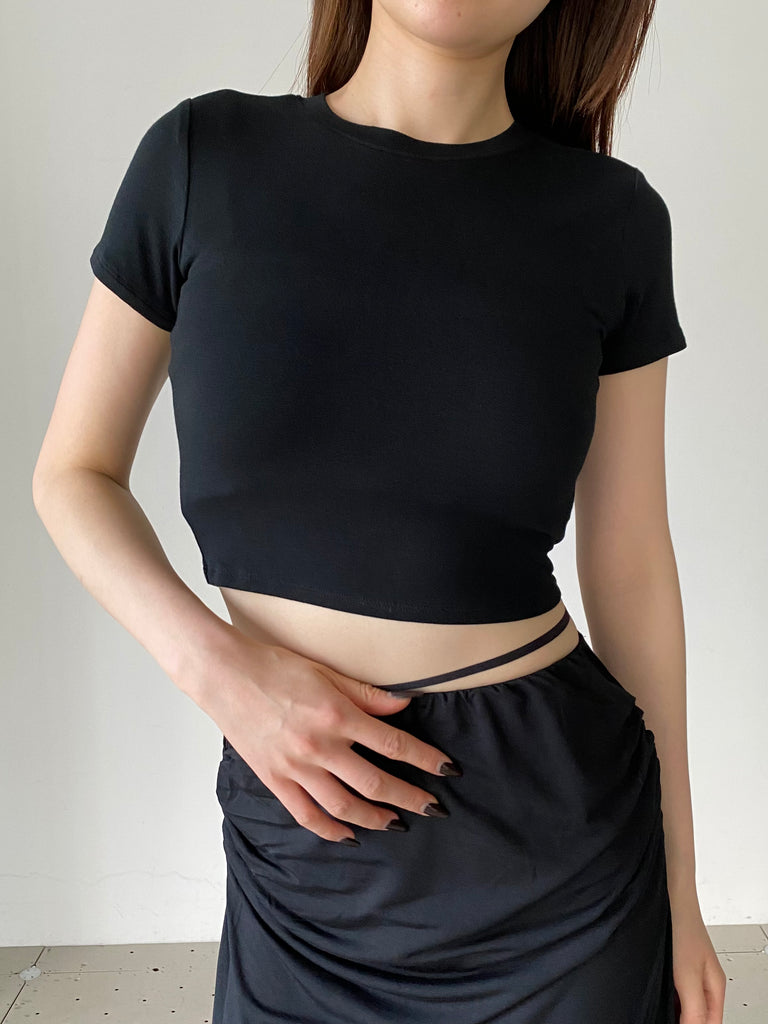 COLLAGEN CROPPED TEE BLACK