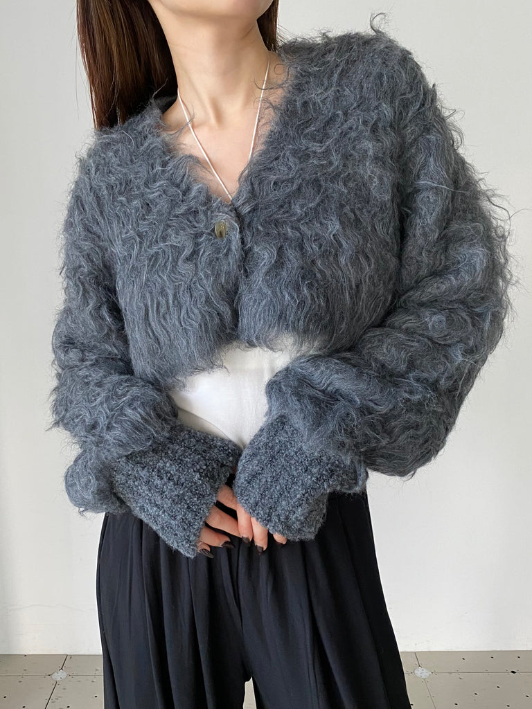 CROPPED SHAGGY CARDIGAN GREY