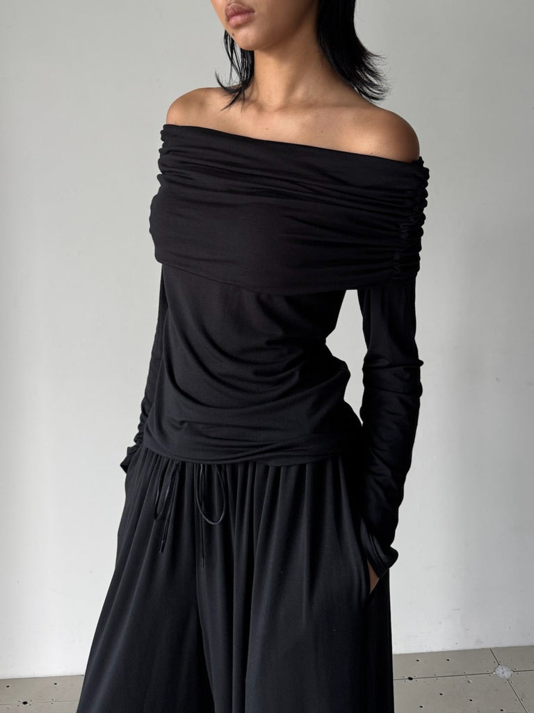 OFF-SHOULDER TOP BLACK