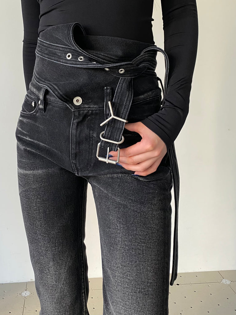 WRAP BELT JEANS BLACK